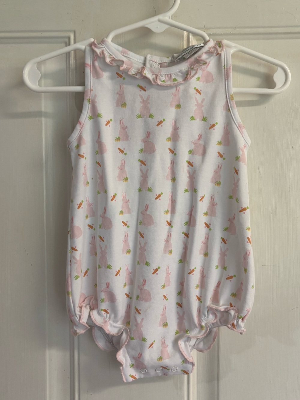 9M The Proper Peony pink/white Hoppy Easter Bunny sleeveless Romper. In VGUC!